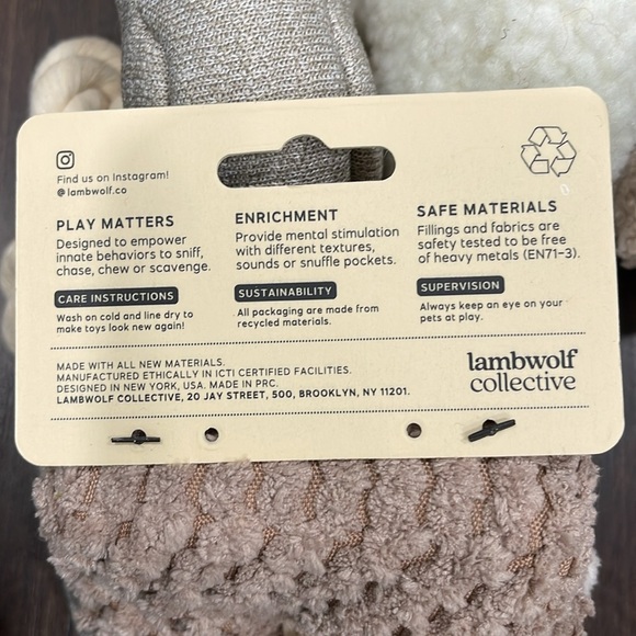 Lambwolf Collective Lot of 2 Block Tug Toy NWT *Benefits Animals* - Picture 7 of 7